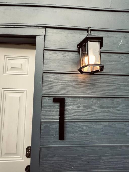 The Double Door Inn - Unit 1 Matthews Luaran gambar